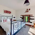 5 Bed In Oc-gl008 *